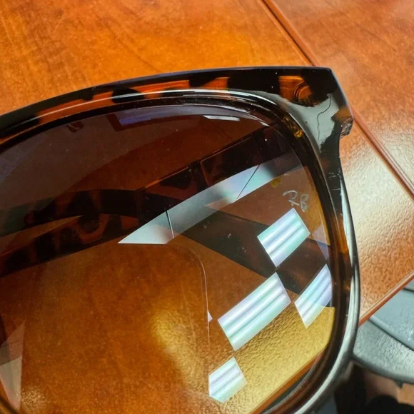 Ray-Ban Brown Sunglasses - Picture 6 of 8